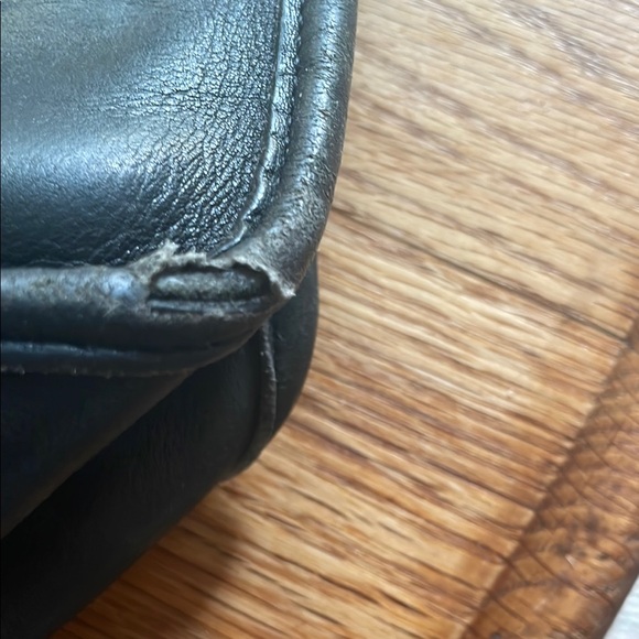 Vintage Coach Legacy Black 9966 Leather Shoulder/Crossbody Bag - Picture 4 of 12